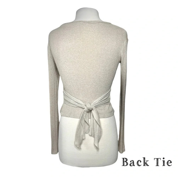 ZARA Knit Ribbed Crop Wrap Top in Oatmeal. Medium. Front Tie or Back Tie - Picture 3 of 7